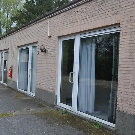 Logies Waasland Guest house 2*